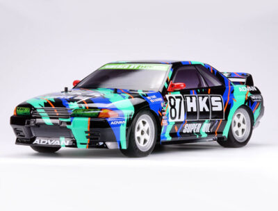CARISMA M48S HKS SKYLINE BNR32 GR.A 1/8 BRUSHLESS RTR CA91368