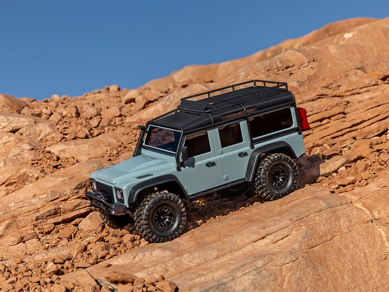 Traxxas TRX-4m Light Blue Land Rover Defender 1:18 RTR 4x4 Trail Truck TRX97054-1-XBLU - Image 5