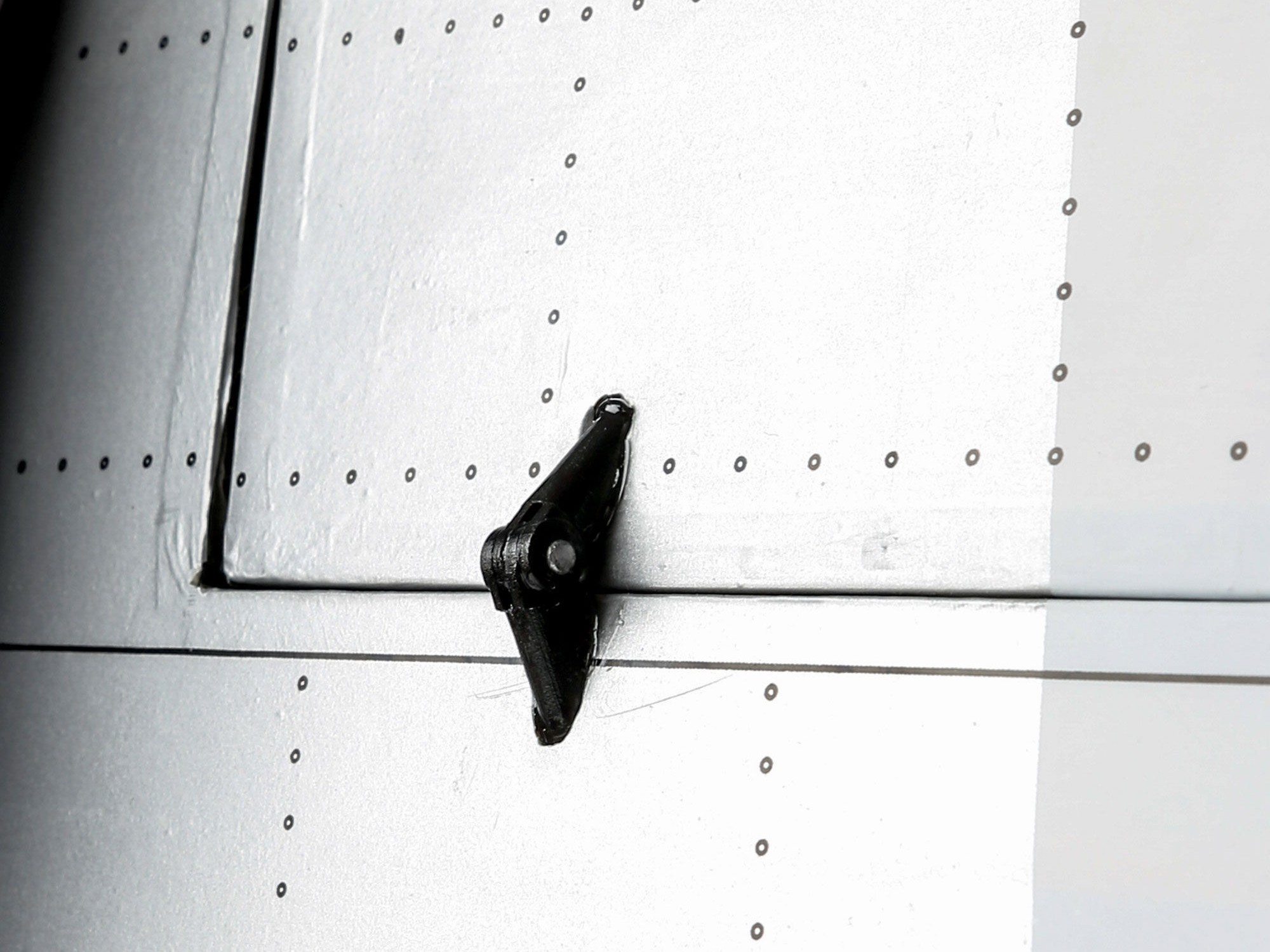 Hangar-9 P-51D Mustang 20cc ARF 69.5 Inch Updated A-HAN2820B - Image 22