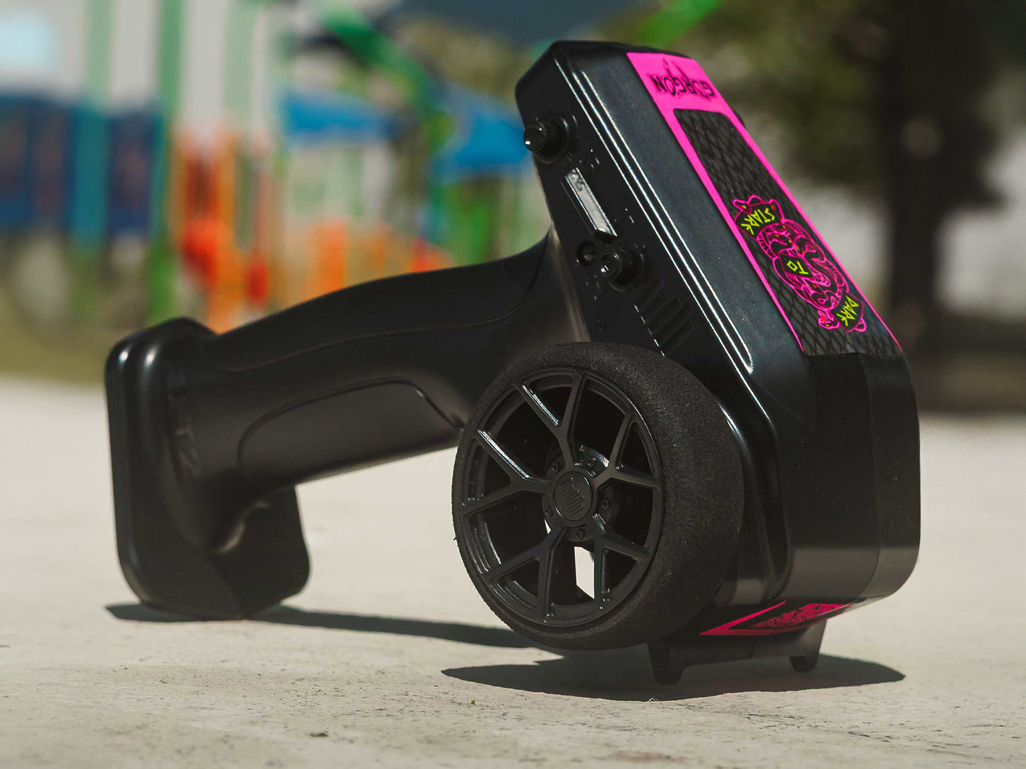 Arrma 1/10 GORGON MEGA 550 2WD MT with Battery Charger Purple C-ARA3230ST4 - Image 18