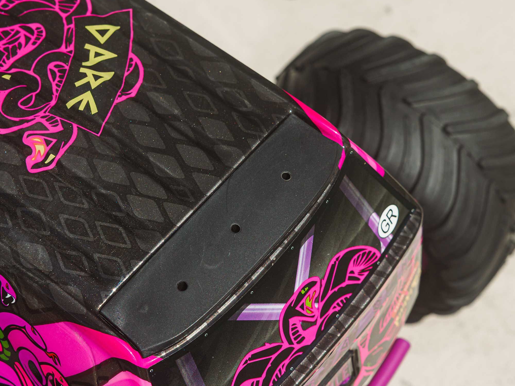 Arrma 1/10 GORGON MEGA 550 2WD MT with Battery Charger Purple C-ARA3230ST4 - Image 20