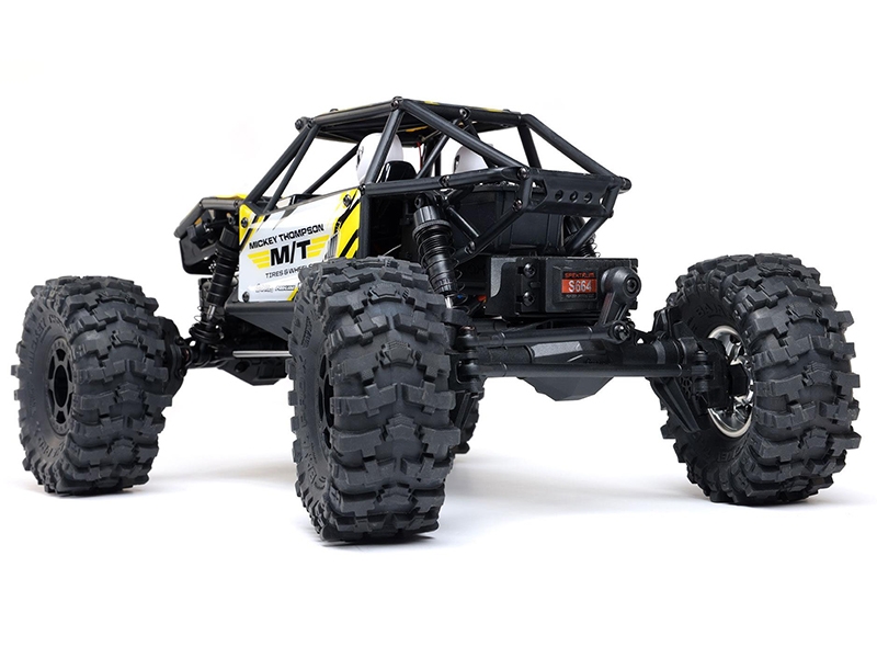Axial 1/18 UTB18 Capra 4WS 4WD Trail Buggy RTR with Bat/Chg - Yellow - Image 2