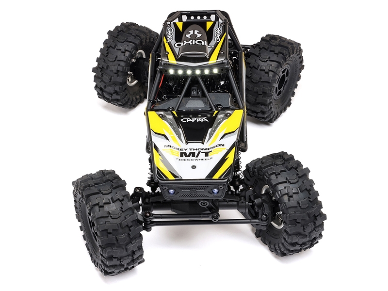 Axial 1/18 UTB18 Capra 4WS 4WD Trail Buggy RTR with Bat/Chg - Yellow - Image 5