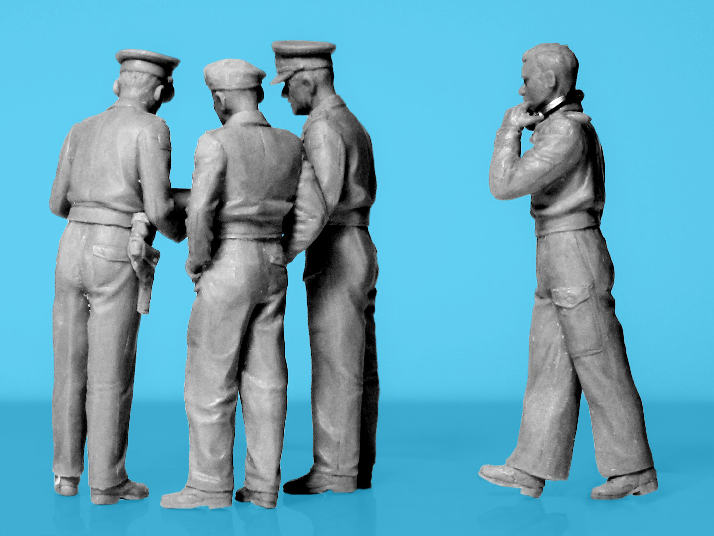 ICM Montgomery's Staff Set of 4 Figures 1:35 ICM35617 - Image 4