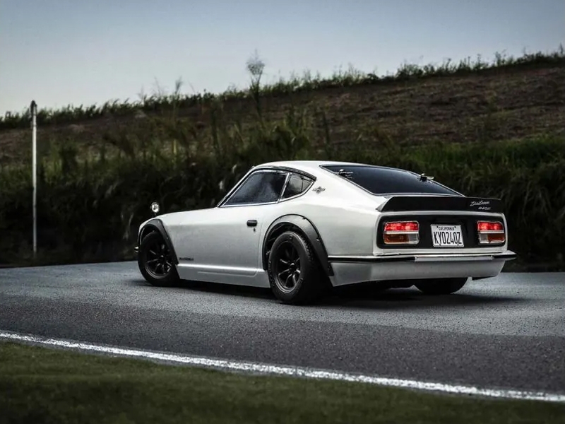 Kyosho Datsun 240Z 1971 Tuned Ver. White 1:10 Readyset - FZ02 34427T1B - Image 4