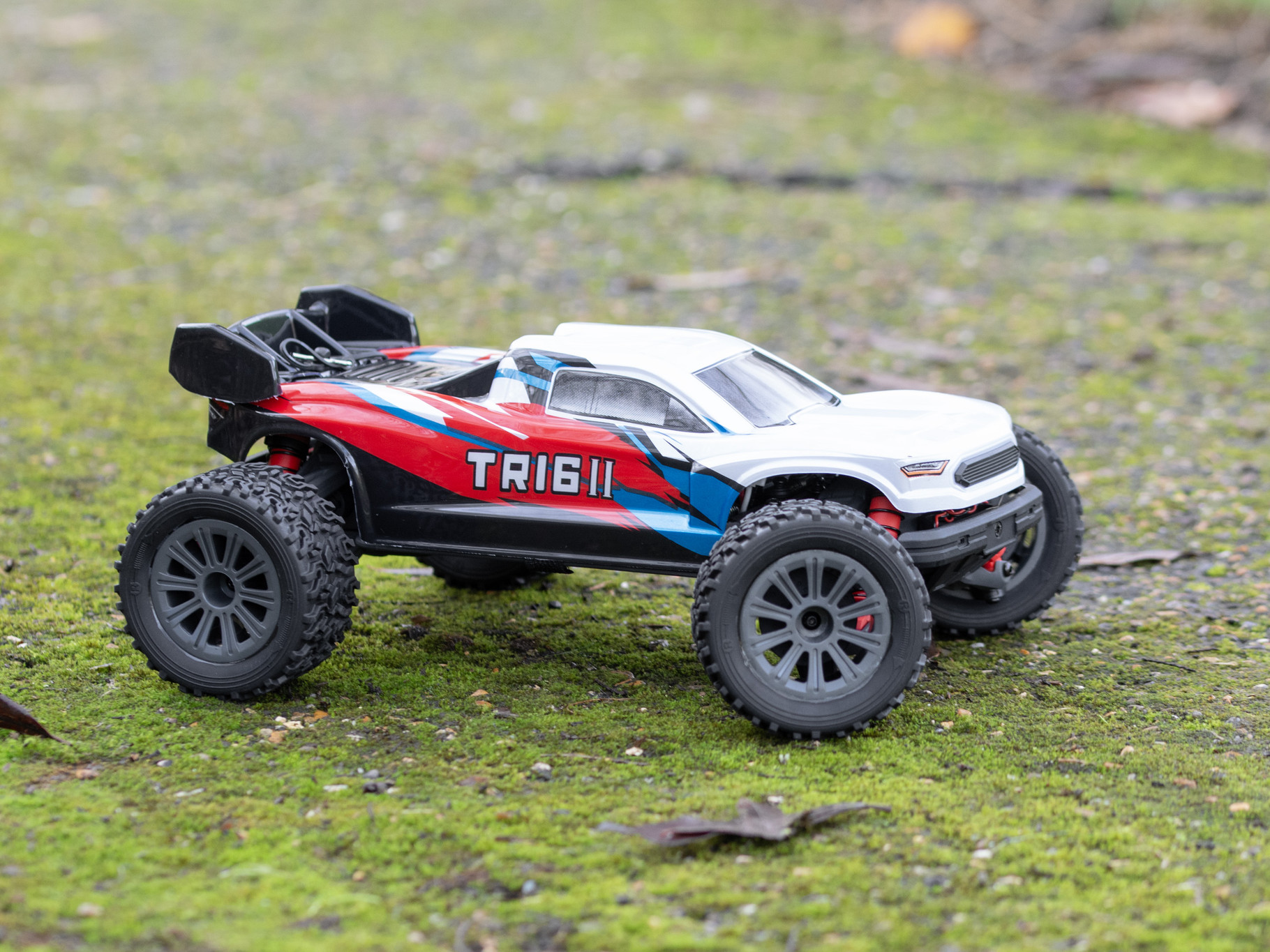 PD Racing TR16II Brushed Truggy 1:16 PD304T-RED - Image 17