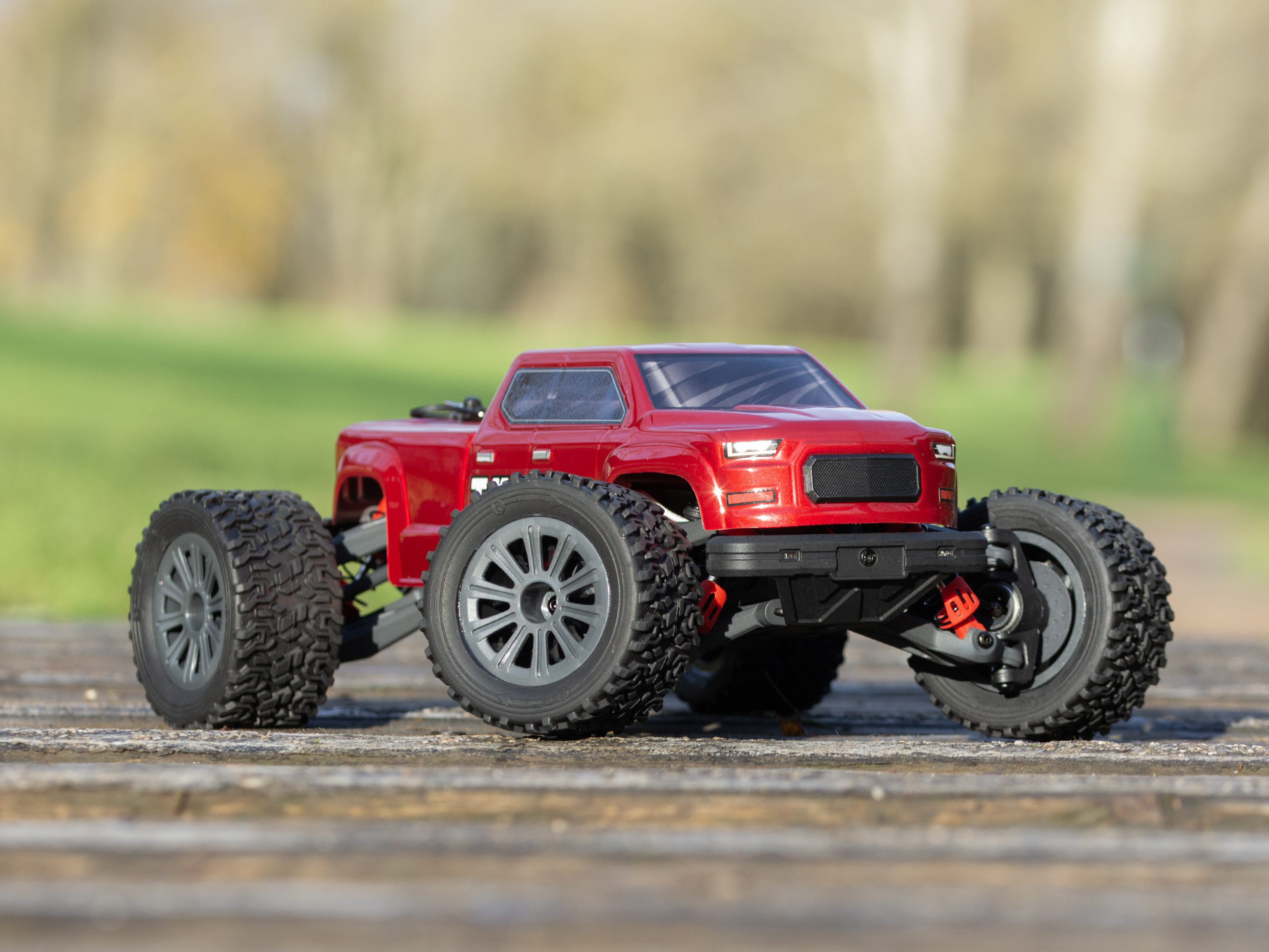 PD Racing 1:16 Radio Control TK16 Brushed Truck PD303T-RED - Image 4