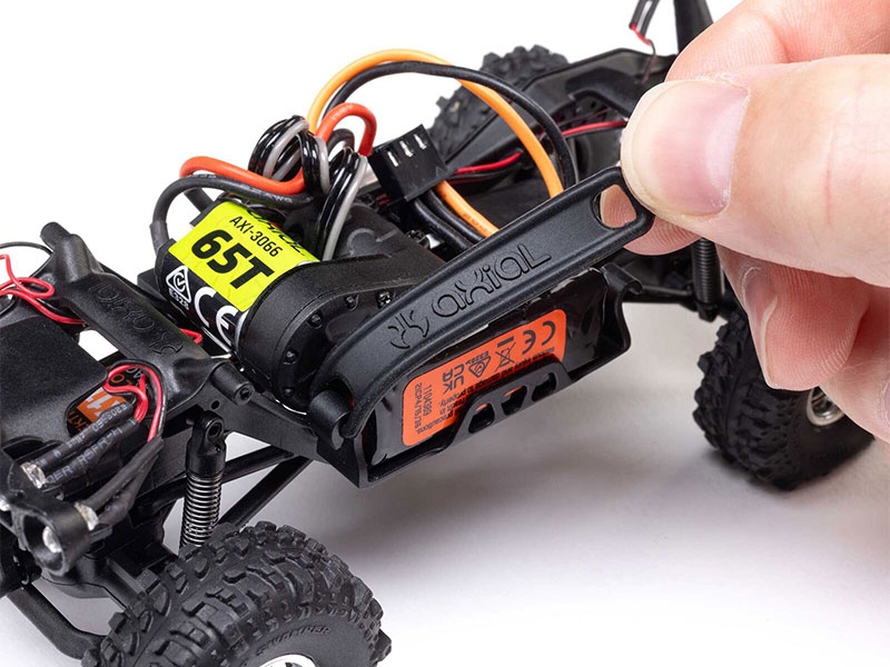 Axial 1/30 SCX30 Chevrolet K10 4x4 RTR Brushed Rock Crawler (Battery and Charger Included) Black C-AXI-2260T2 - Image 7